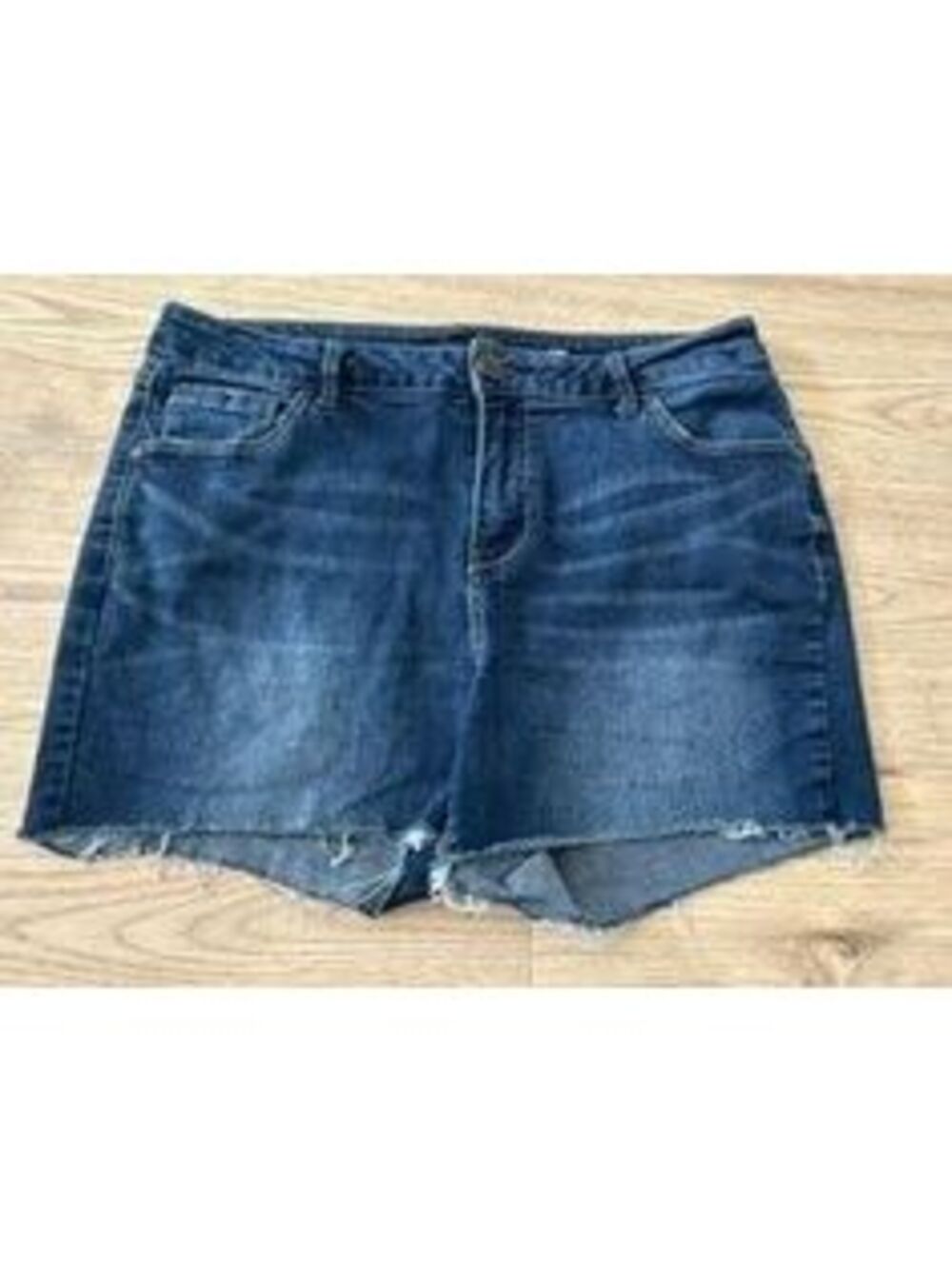 1822 Denim Adrianna Cut Off Jean Shorts Womens 14W Blue Stretch Raw Hem Mid Rise